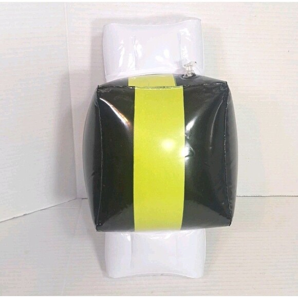 Roblox PhatMojo Basic Bee Inflatable Series 1 Hive Value Bundle Toy Collectible - Picture 6 of 6